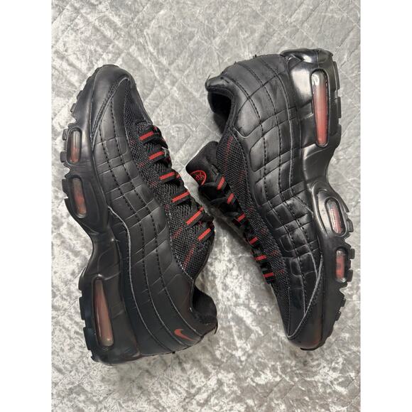 Nike Air Max Penny V Black Red Sneakers Men’s 10.5 Basketball Shoes - Picture 2 of 12